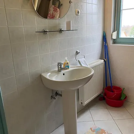 Gyoengyoes Apartman, Kenyelem 5 Percre A Termaltol Apartment Zalakaros